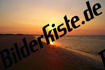 Sonnenuntergang am Strand