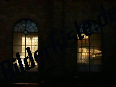 Fenster bei Nacht