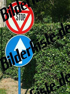 Stopschild italienisch