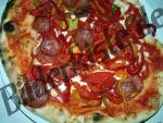 Pizza salame peperone