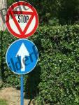 Stopschild italienisch