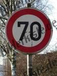 Bilder zum Thema tempolimit anzeigen